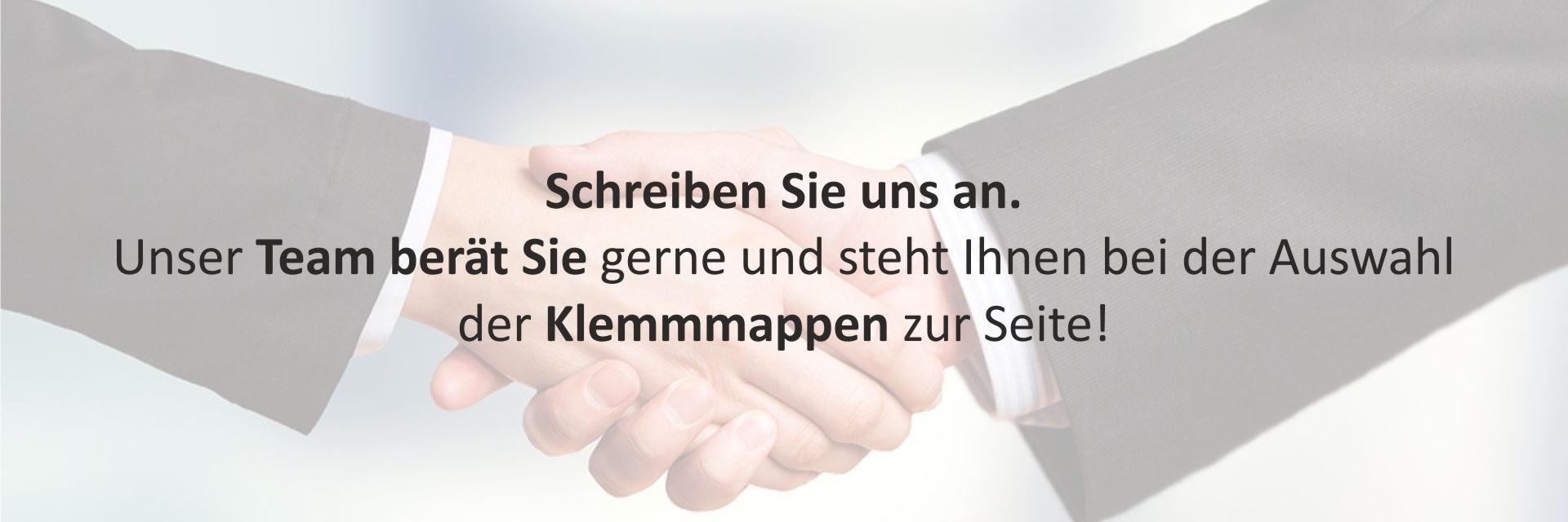 Zwei Menschen geben sich die Hand im Hintergrund, Text überlagert das Bild – Symbol für Zusammenarbeit und Kommunikation